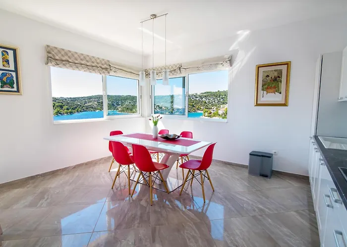 Babic Apartman Sevid